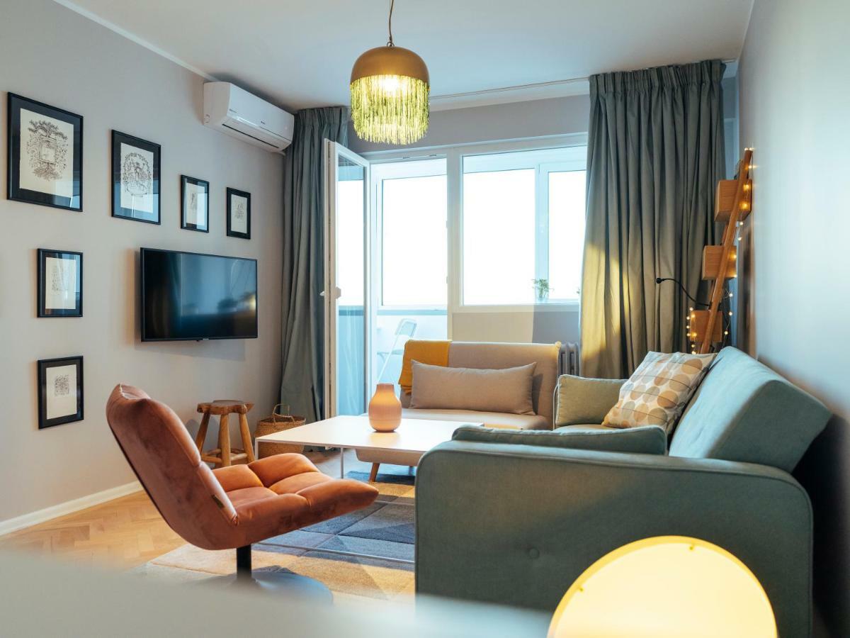 Parklake Design Apartment - Fabulous View - Netflix بوخارست المظهر الخارجي الصورة