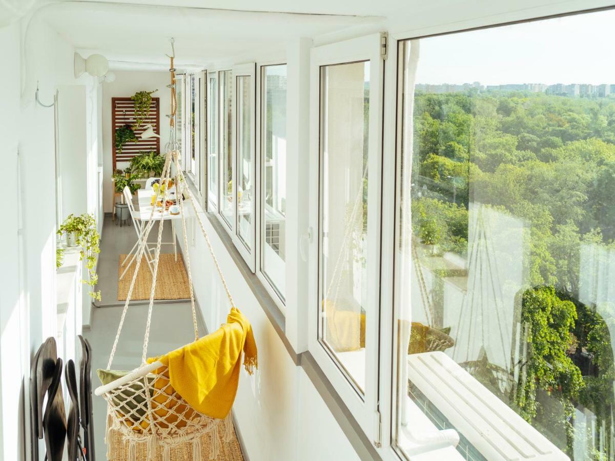 Parklake Design Apartment - Fabulous View - Netflix بوخارست المظهر الخارجي الصورة